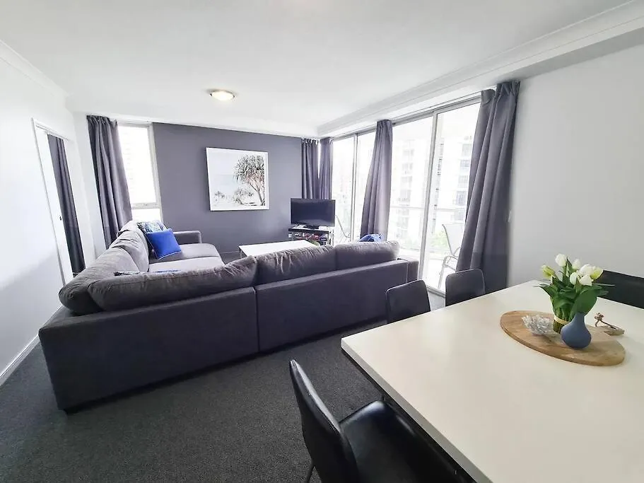 Chevron Renaissance 2Br W/ Lovely Views 골드코스트 0*,  오스트레일리아